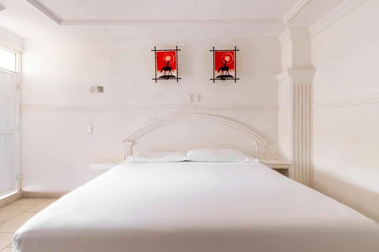 Capital O Hotel Partidor Del Sol オアステペック エクステリア 写真